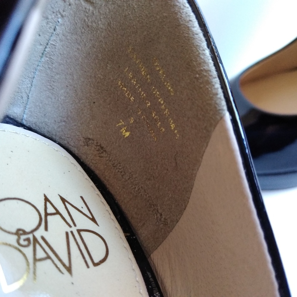 Joan and David patent leather black pumps - Picture 6 of 6